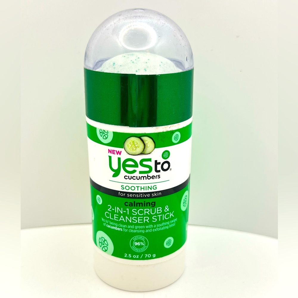 $5 🌸 Yes To Cucumbers ~ Soothing Calming 2-in-1 Scrub Cleanser Stick ~ NEW